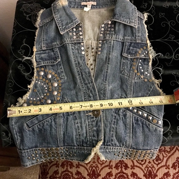 Boho Studded Denim Vest Rock ‘n’ Roll - Picture 7 of 8